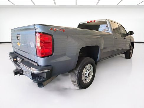 Used 2016 Chevrolet Silverado 2500 LT AWD/4WD image 4