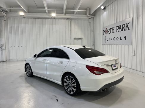 Used 2018 Mercedes-Benz CLA 250 image 3