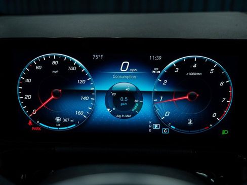 Certified 2023 Mercedes-Benz GLA 250 image 27