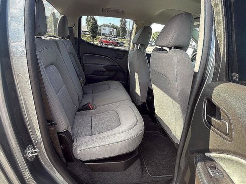 Used 2021 Chevrolet Colorado W/T w/ WT Convenience Package AWD/4WD image 21