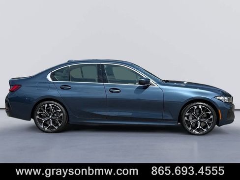 New 2025 BMW 330i xDrive 330i xDrive w/ Premium Package image 2