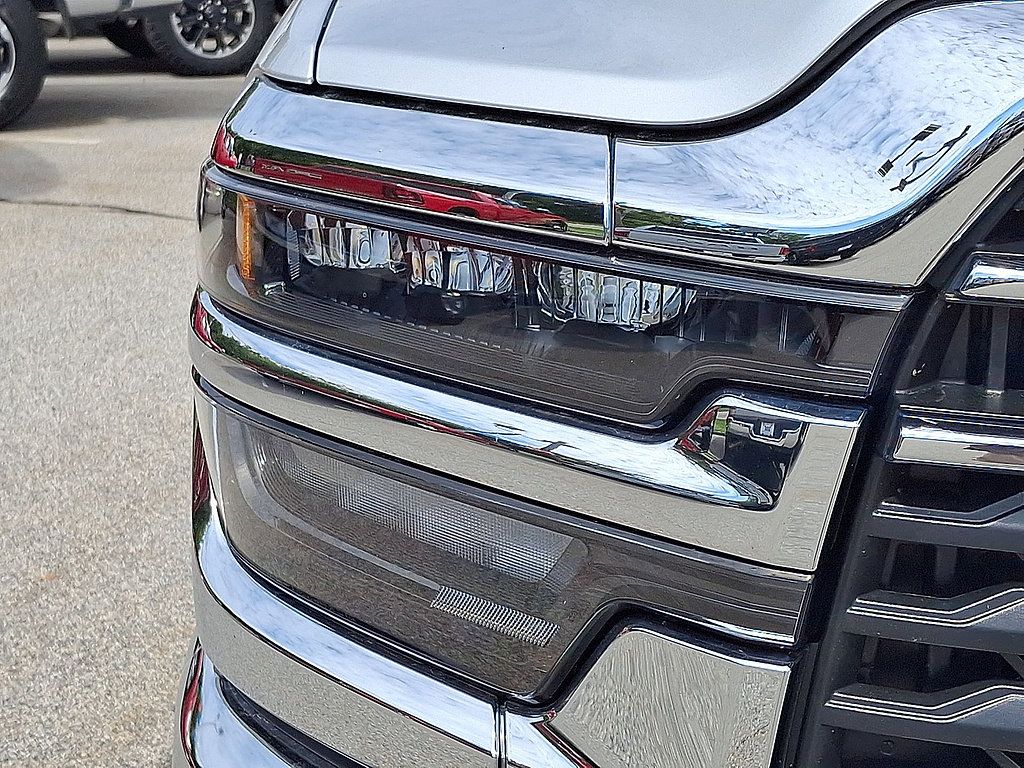 Used 2026 RAM 2500 Big Horn AWD/4WD image 27