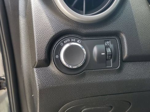 Used 2016 Chevrolet Trax LS FWD image 18