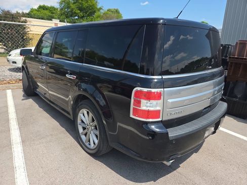 Used 2018 Ford Flex Limited AWD/4WD image 6