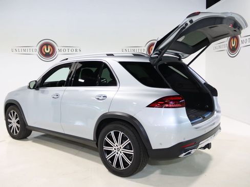 Used 2025 Mercedes-Benz GLE 350 4MATIC w/ Winter Package image 34