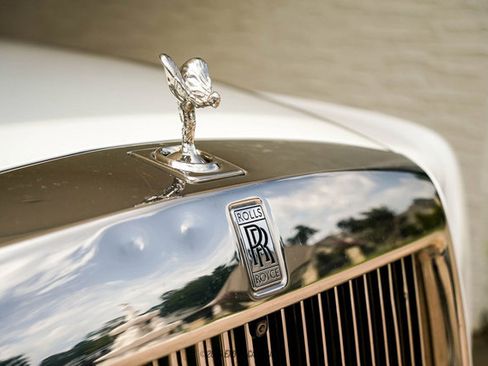 Used 2020 Rolls-Royce Phantom Sedan RWD image 75