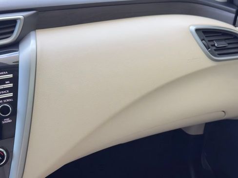 Used 2020 Nissan Murano Platinum w/ Cargo Package FWD image 24