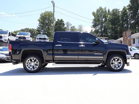 Used 2018 GMC Sierra 1500 SLT AWD/4WD image 8