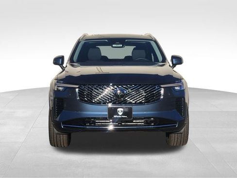 Certified 2026 Volvo XC90 B6 Plus w/ Protection Package AWD/4WD image 2