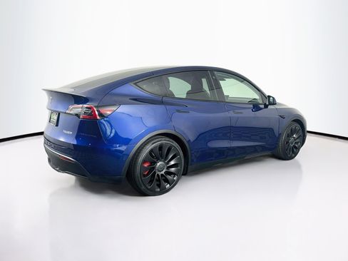 Used 2022 Tesla Model Y Performance AWD/4WD image 9