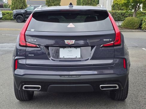 Used 2024 Cadillac XT4 Premium Luxury image 6