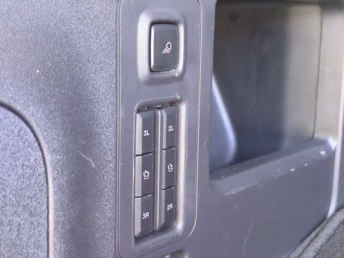 Certified 2025 Ford Expedition Active RWD image 34