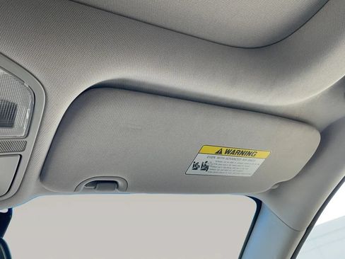 Used 2018 Hyundai Santa Fe FWD image 20