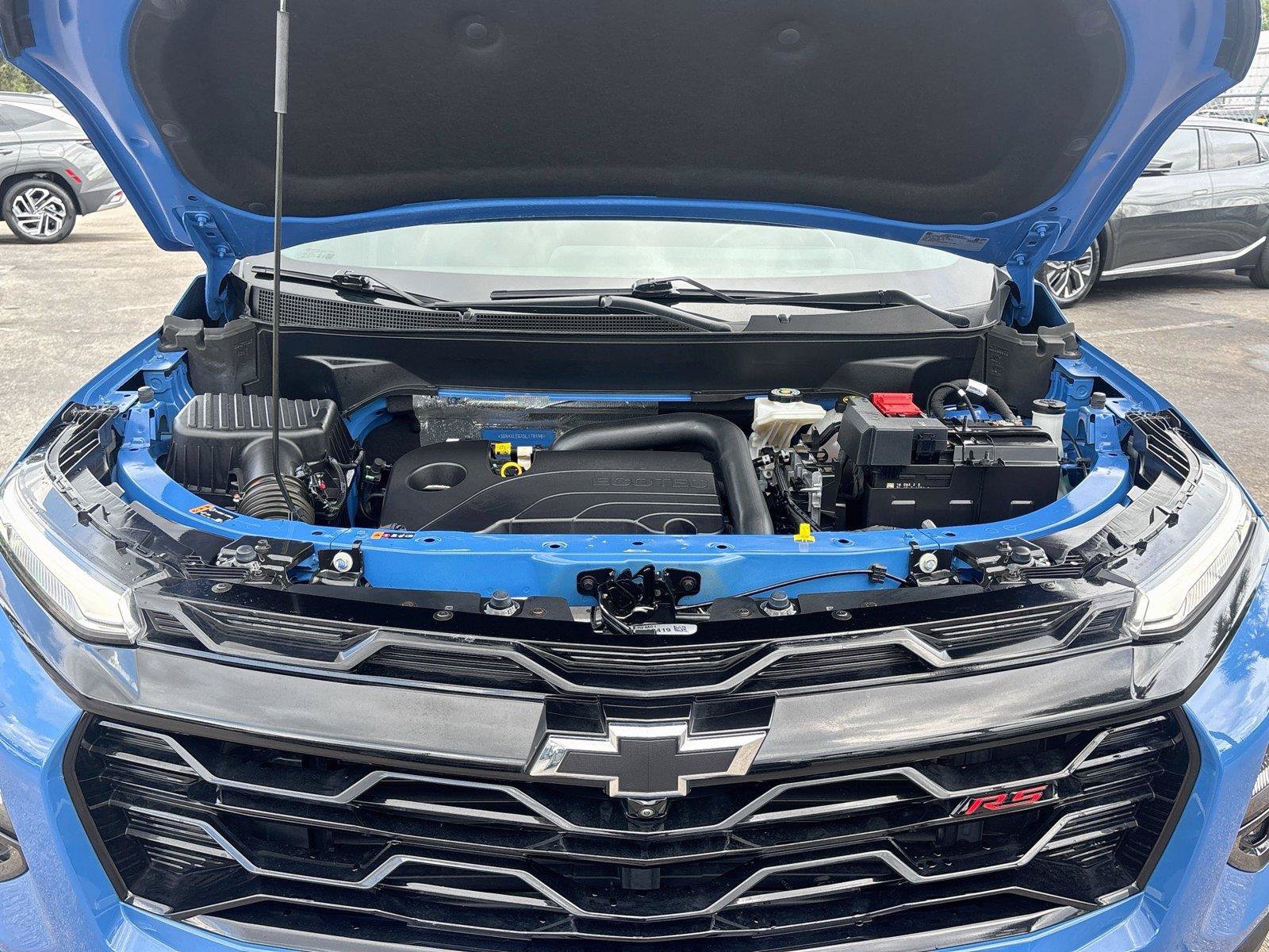 Used 2025 Chevrolet Equinox RS w/ Safety and Technology Package FWD image 29