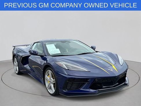 Used 2025 Chevrolet Corvette Stingray Preferred Conv w/ Z51 Performance Package RWD image 3