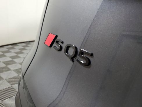New 2026 Audi SQ5 Prestige AWD/4WD image 7