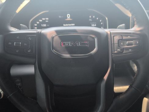 Used 2023 GMC Sierra 1500 AT4 w/ AT4 Premium Package AWD/4WD image 12