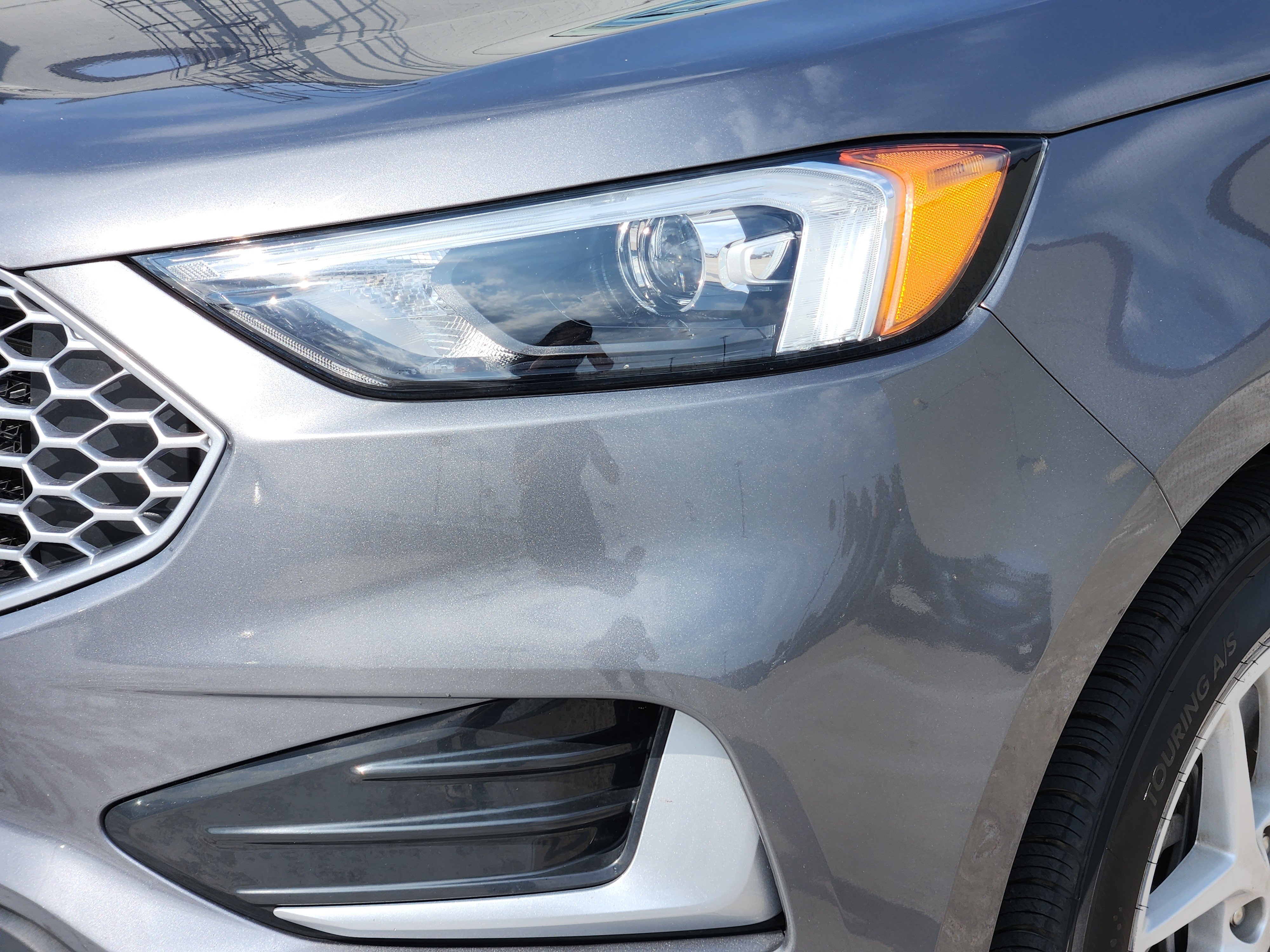 Used 2024 Ford Edge SEL AWD/4WD image 11