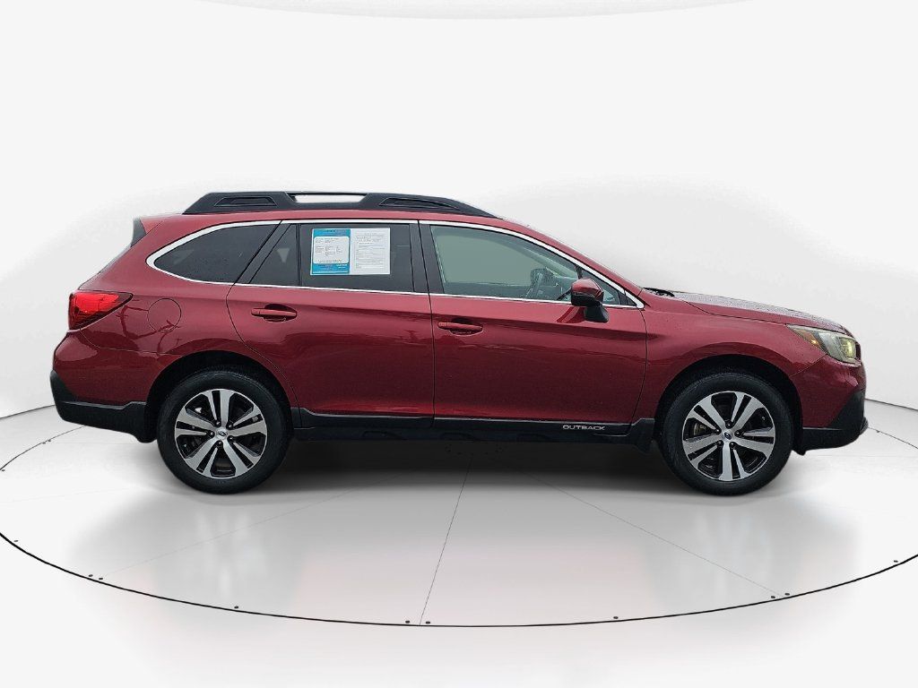 Used 2018 Subaru Outback 2.5i Limited AWD/4WD image 5