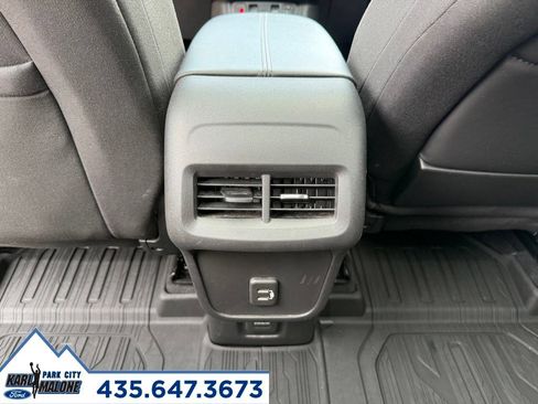 Used 2021 GMC Terrain SLE w/ Driver Convenience Package AWD/4WD image 29