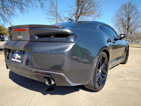 Used 2016 Chevrolet Camaro LT w/ RS Package image 5