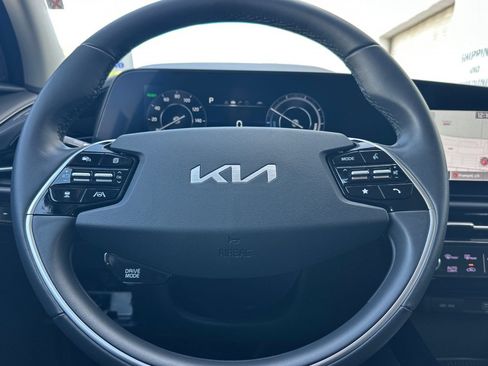Used 2023 Kia Niro Wind FWD image 27