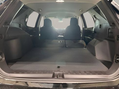 Used 2024 Chevrolet Equinox LT AWD/4WD image 13