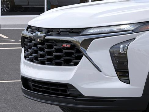 New 2026 Chevrolet Trax RS w/ Driver Confidence Package FWD image 13