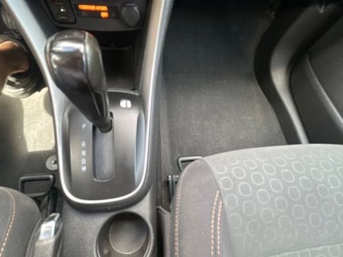 Used 2020 Chevrolet Trax LS FWD image 45