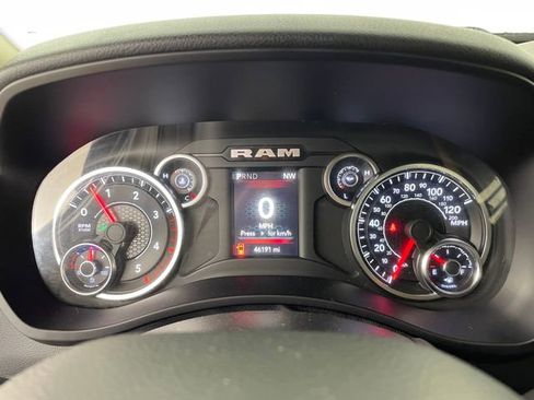 Used 2020 RAM 2500 Big Horn w/ Towing Technology Group image 5