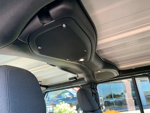 Used 2025 Jeep Wrangler Unlimited Sport S 4xe AWD/4WD image 19