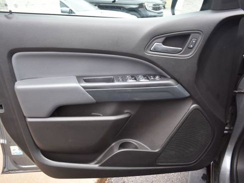 Used 2019 Chevrolet Colorado Z71 image 19