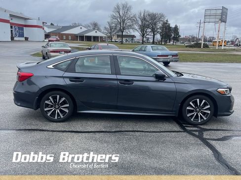 Used 2024 Honda Civic EX image 7