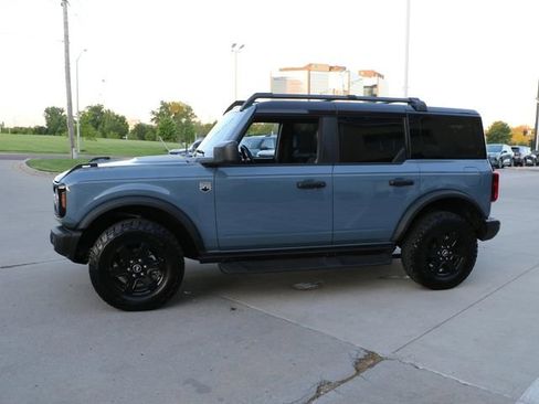 Used 2025 Ford Bronco Big Bend w/ Black Diamond Package AWD/4WD image 3