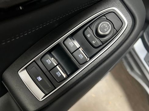 Used 2025 Subaru Outback Limited XT image 14