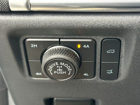 New 2025 Ford Expedition Tremor image 6