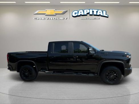 Used 2026 Chevrolet Silverado 2500 LT w/ Trail Boss Package AWD/4WD image 6
