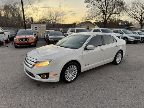 Used 2012 Ford Fusion Hybrid FWD image 3
