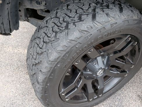 Used 2016 Toyota 4Runner SR5 RWD image 12