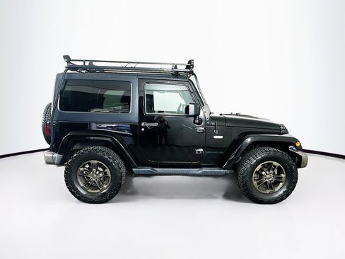 Used 2017 Jeep Wrangler 75th Anniversary image 10