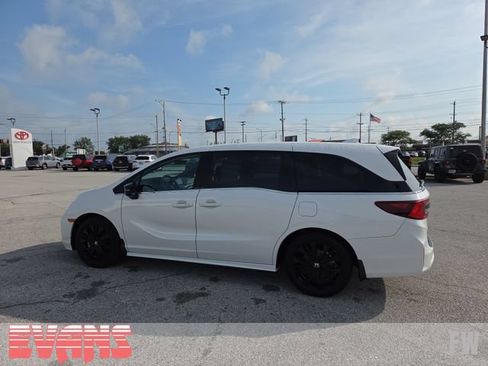 Used 2025 Honda Odyssey Sport-L image 27