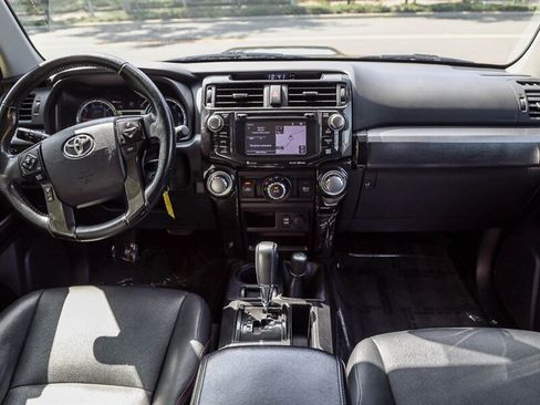 Used 2016 Toyota 4Runner Trail AWD/4WD image 17