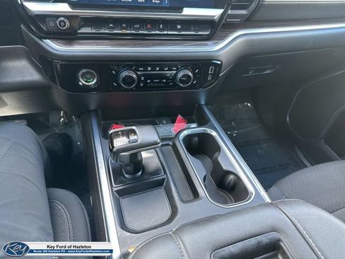 Used 2022 Chevrolet Silverado 1500 RST AWD/4WD image 28