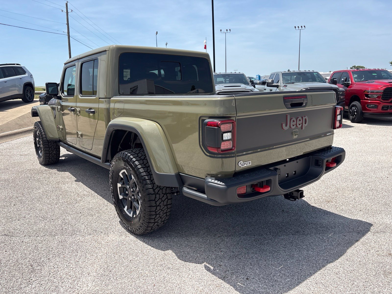 New 2026 Jeep Gladiator Sport AWD/4WD image 4