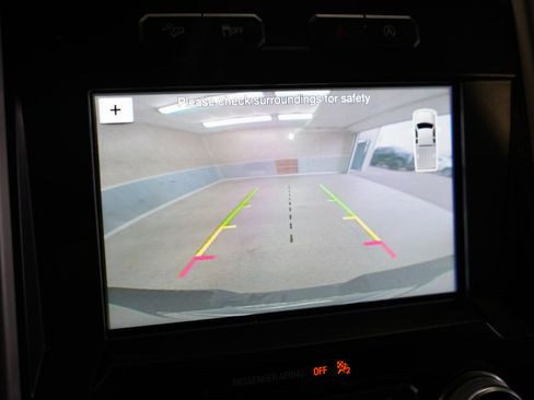 Used 2017 Ford F150 Lariat w/ Equipment Group 502A Luxury image 18