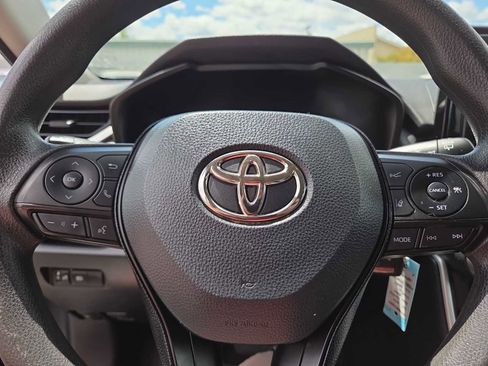 Used 2019 Toyota RAV4 LE w/ All Weather Liner Package AWD/4WD image 23