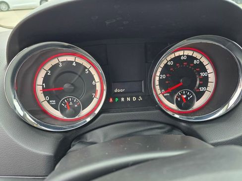 Used 2016 Dodge Grand Caravan SXT w/ Security Group FWD image 25