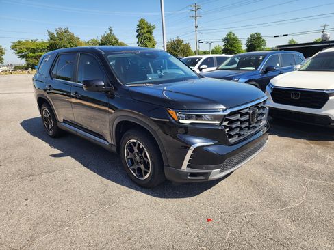 Certified 2023 Honda Pilot EX-L image 2