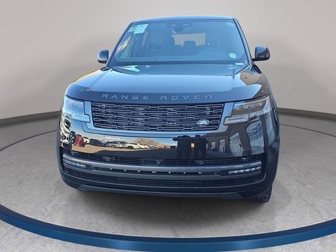 New 2026 Land Rover Range Rover Long Wheelbase SE image 2