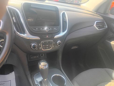 Used 2020 Chevrolet Equinox LT FWD image 13